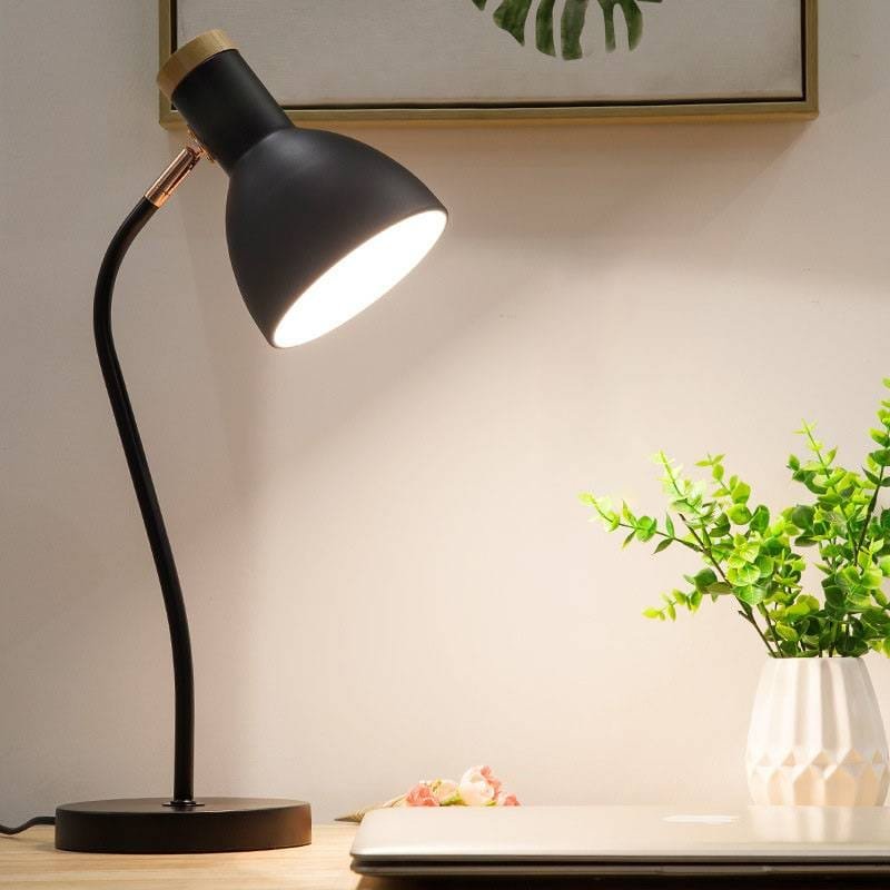 Anchor (Iron, Wood) Table Lamp