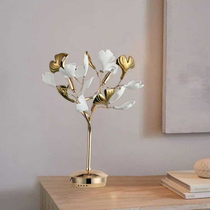 Cluster Uncurved Ceramic Table Lamp