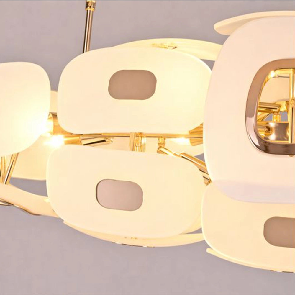 Eclipse Medallion Drift Chandelier