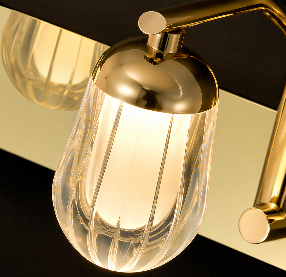Aurum Glow Double Wall Lamp