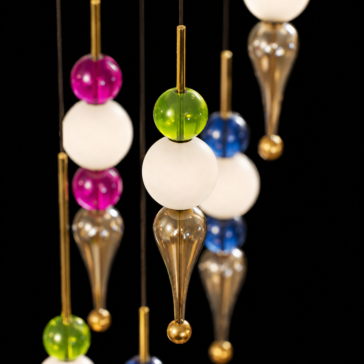 Prism Cascade Pendant Chandelier – Artistic Luxury for Modern Interiors