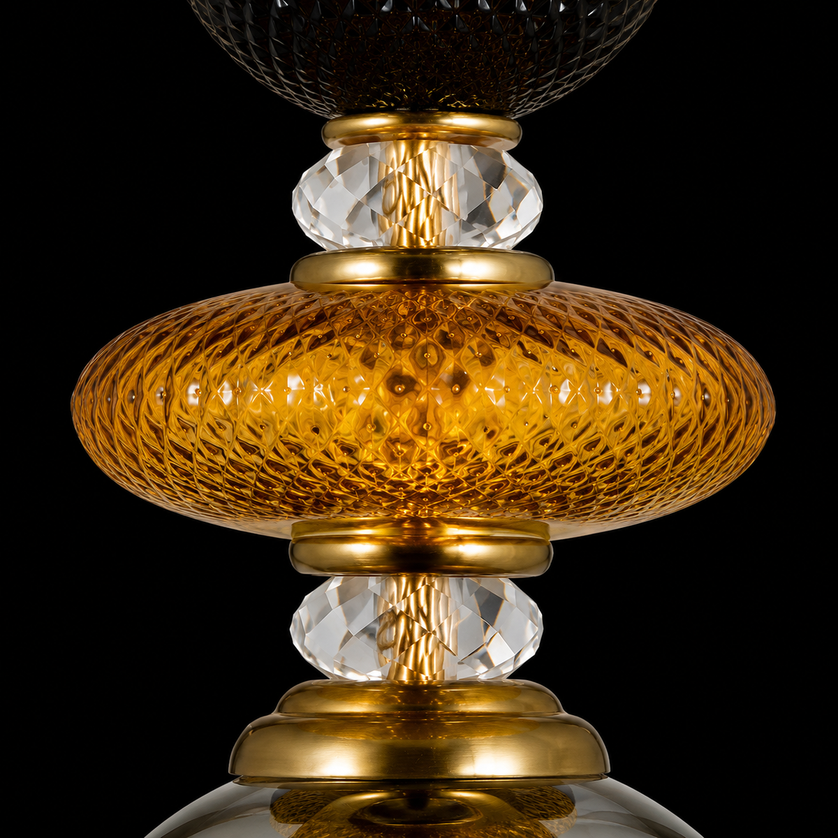 Noir Luxe Pendant Light – Sophisticated Artistic Luxury Lighting