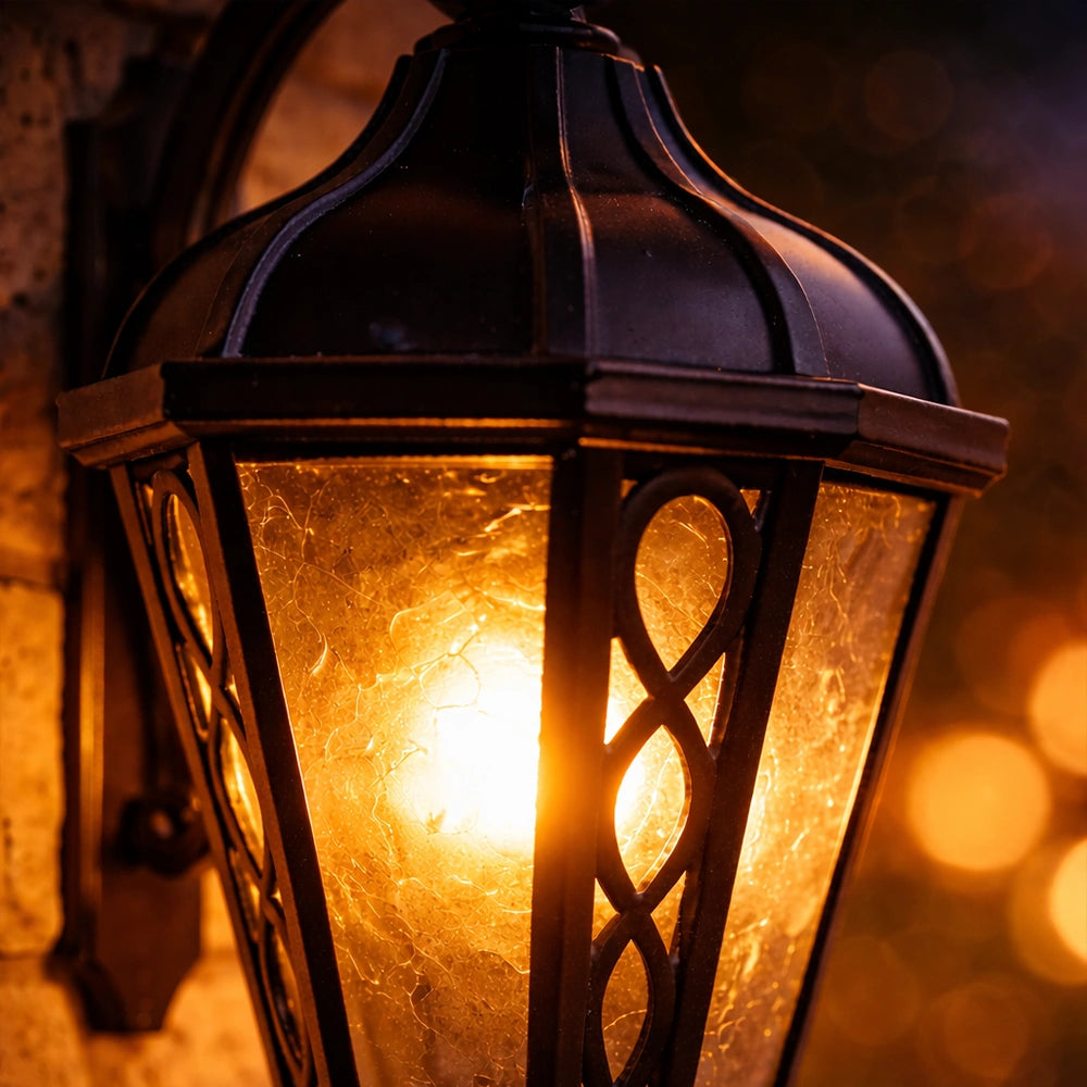 Arc Crest Entrance Wall Lantern Light