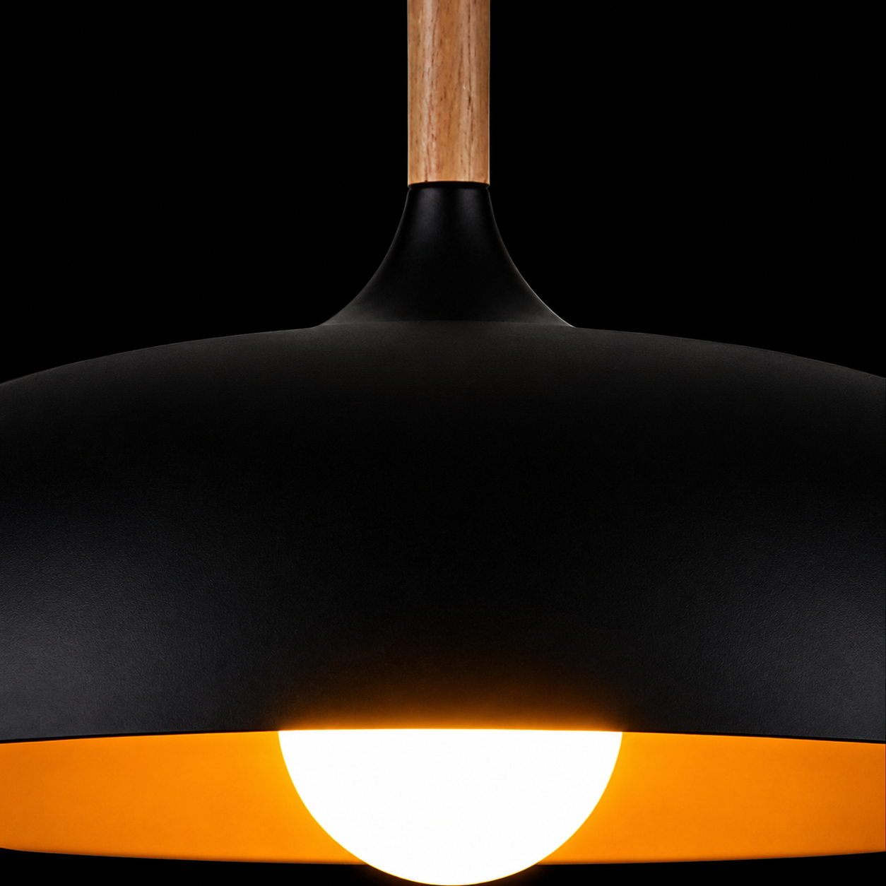 Golden Cosette Pendant Lamp