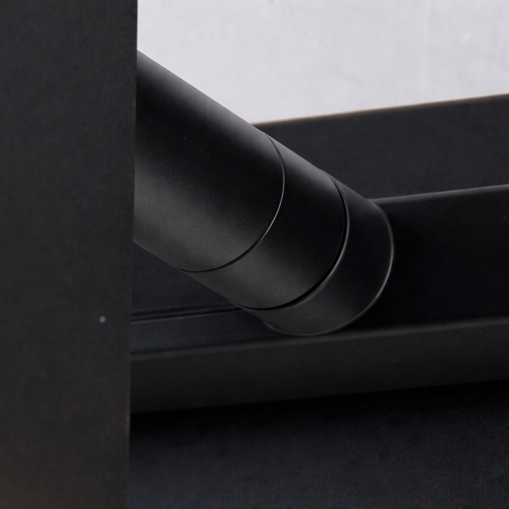 Noir Linear Single Wall Spotlight