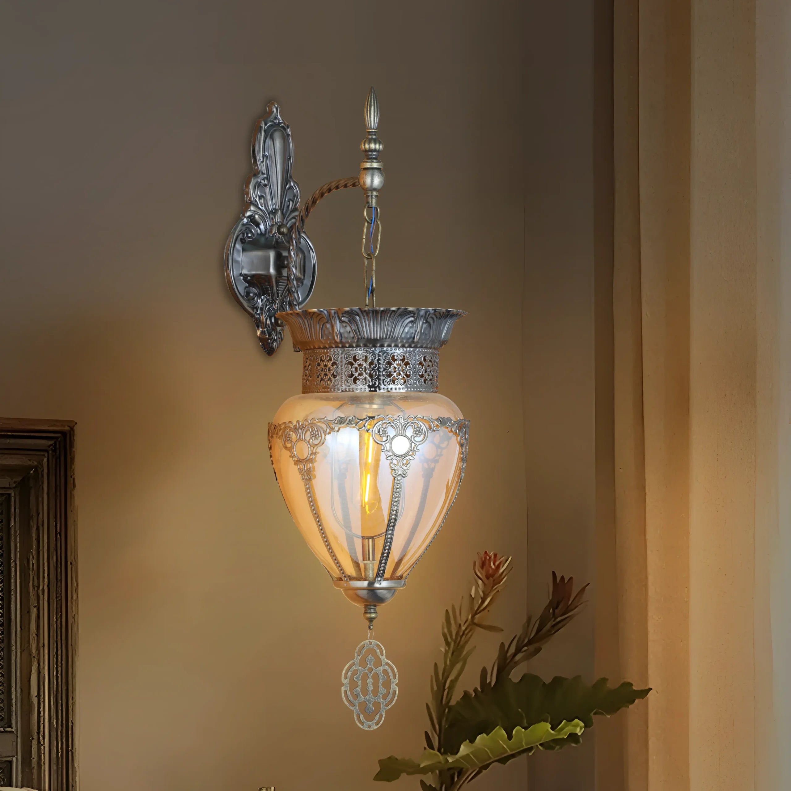 Sultan's Charm Antique Wall Lantern