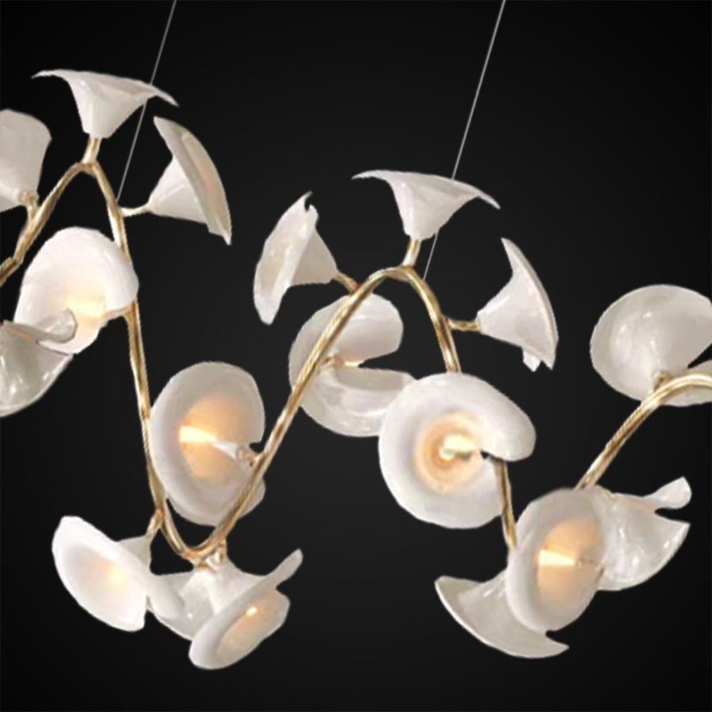 Lustre of Blooming Petals