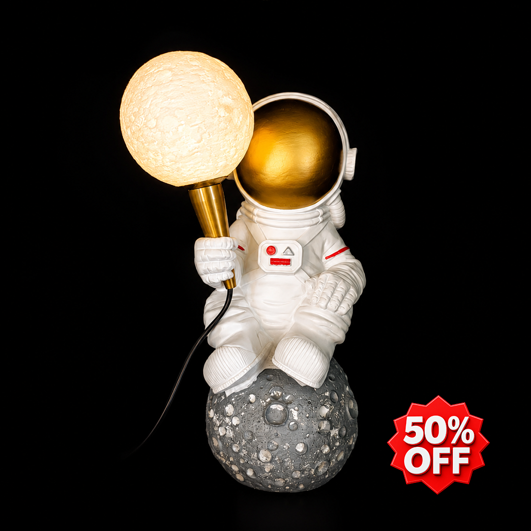 Modern Anime Table Lamp Astronaut-Themed LED Table Lamp