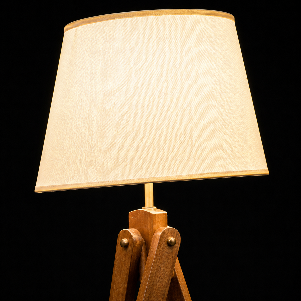 Modern Wooden Tripod Floor Lamp with Fabric Shade