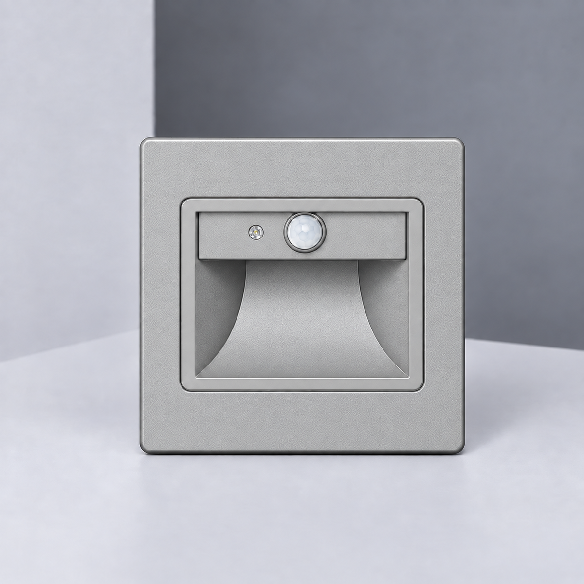 PathFinder Energy-Efficient Motion Light – Dove Gray
