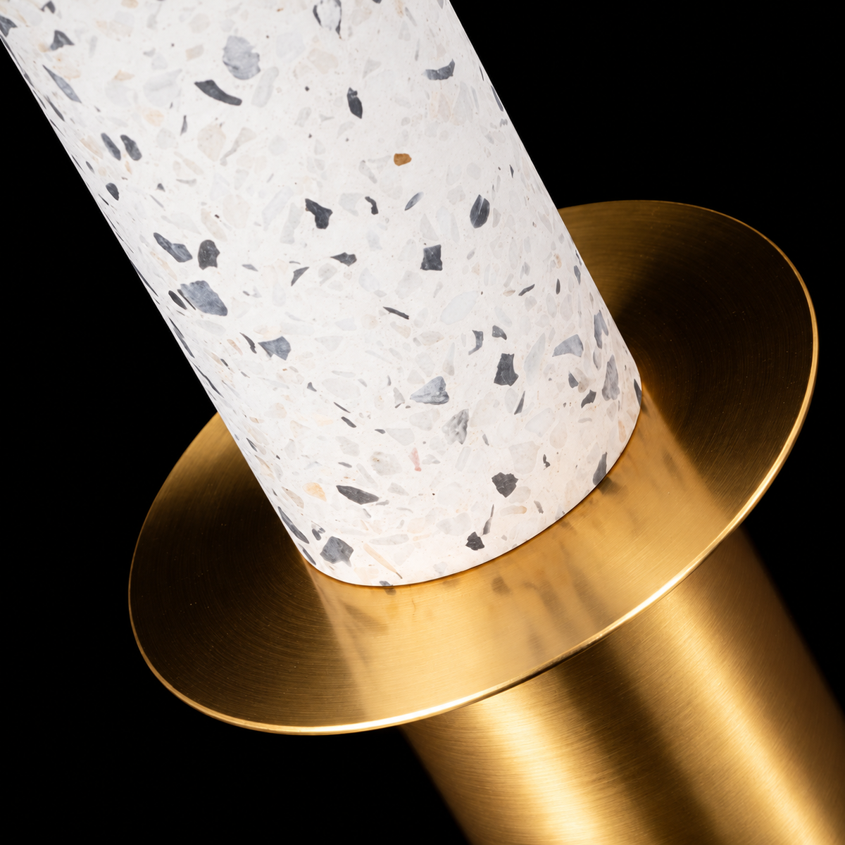 Terra Halo Column Pendant Light