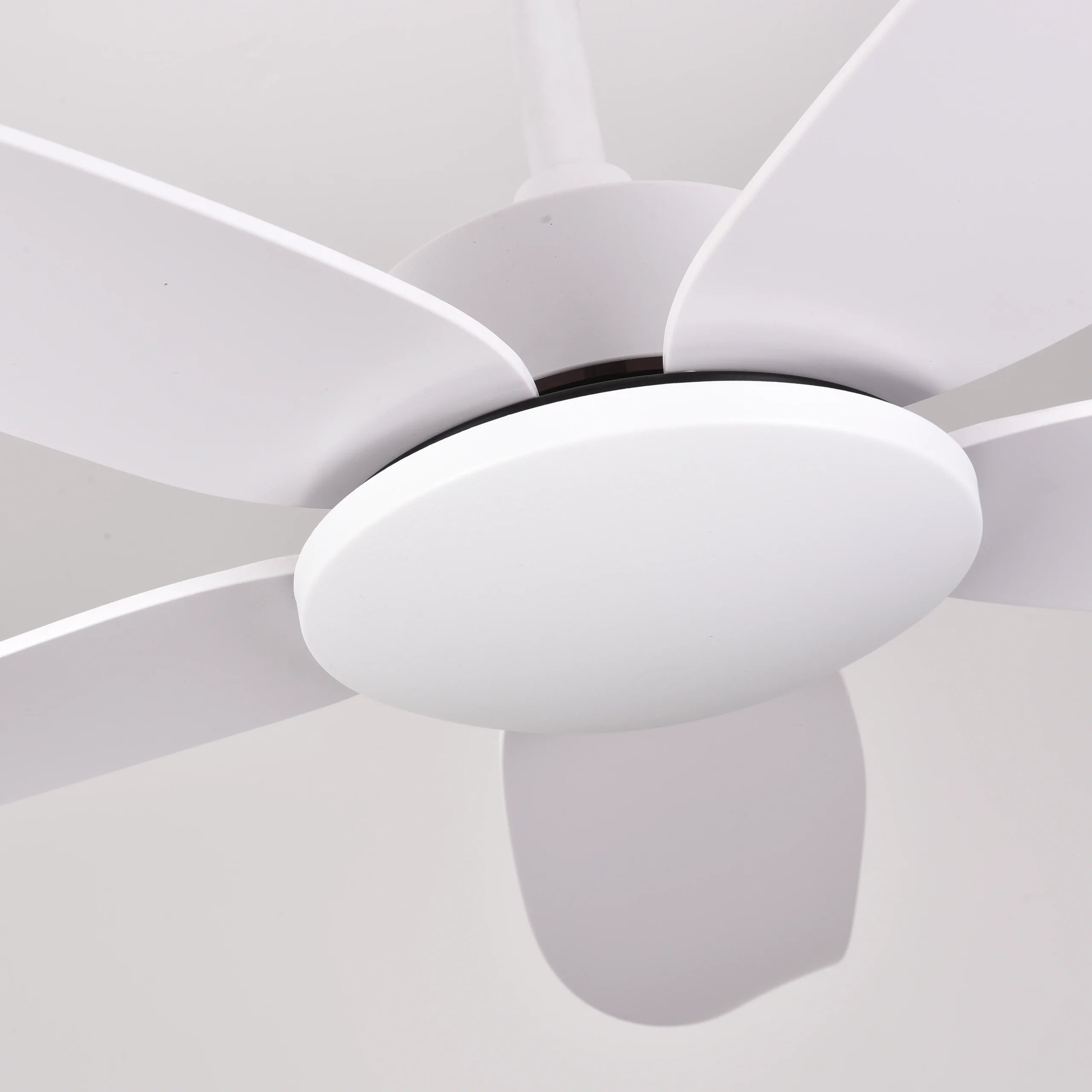 Falcon V (Pearl White) | 45W BLDC Motor | 1240mm | ABS Body