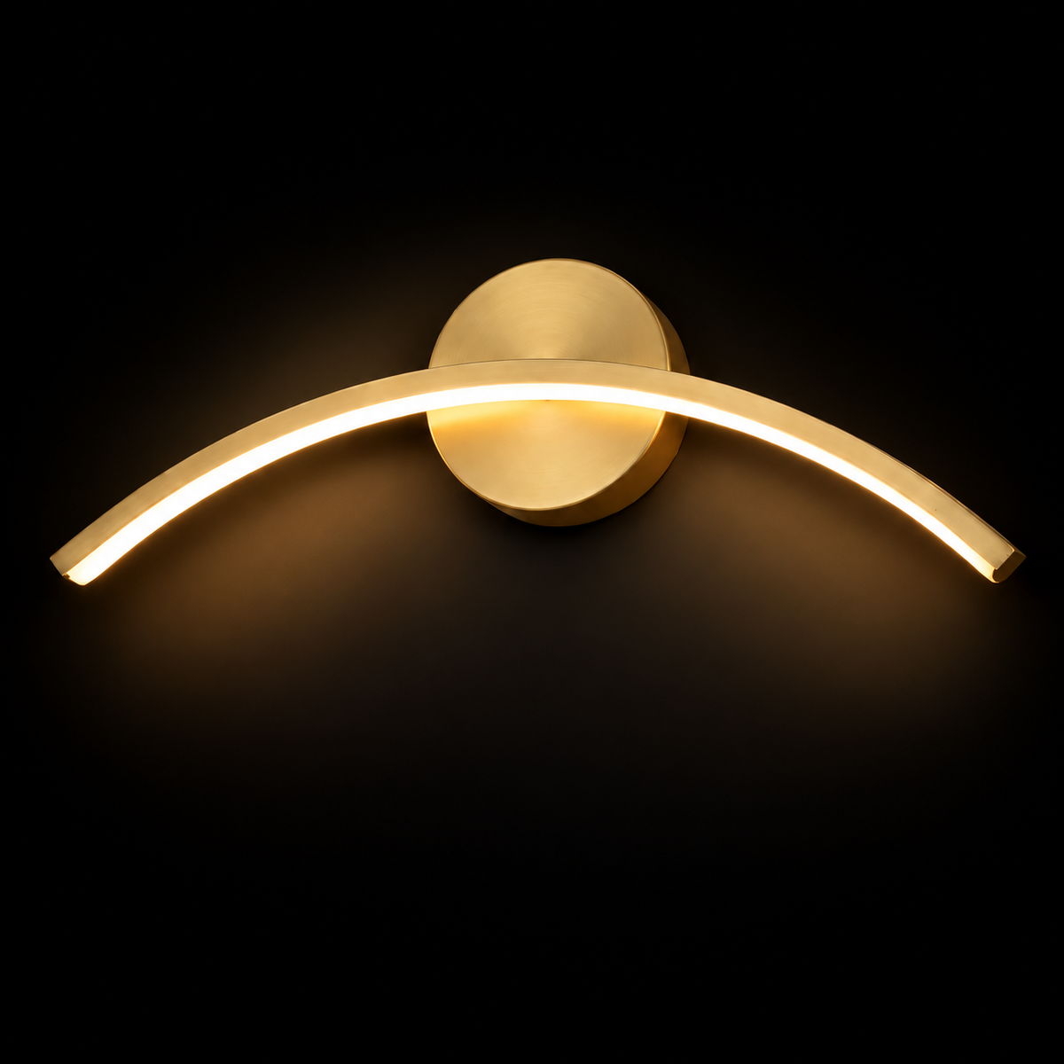 Nova Curve Wall Light