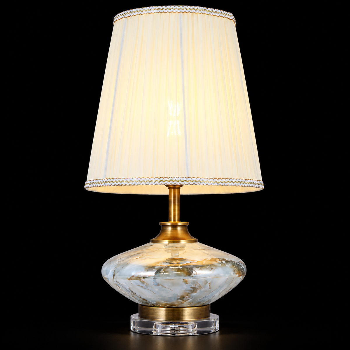 Illumination with Classic Charm