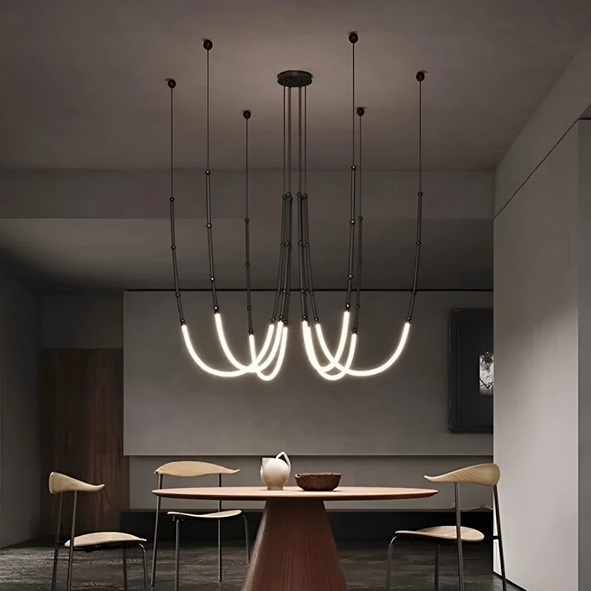 Light through Elegant Silhouettes