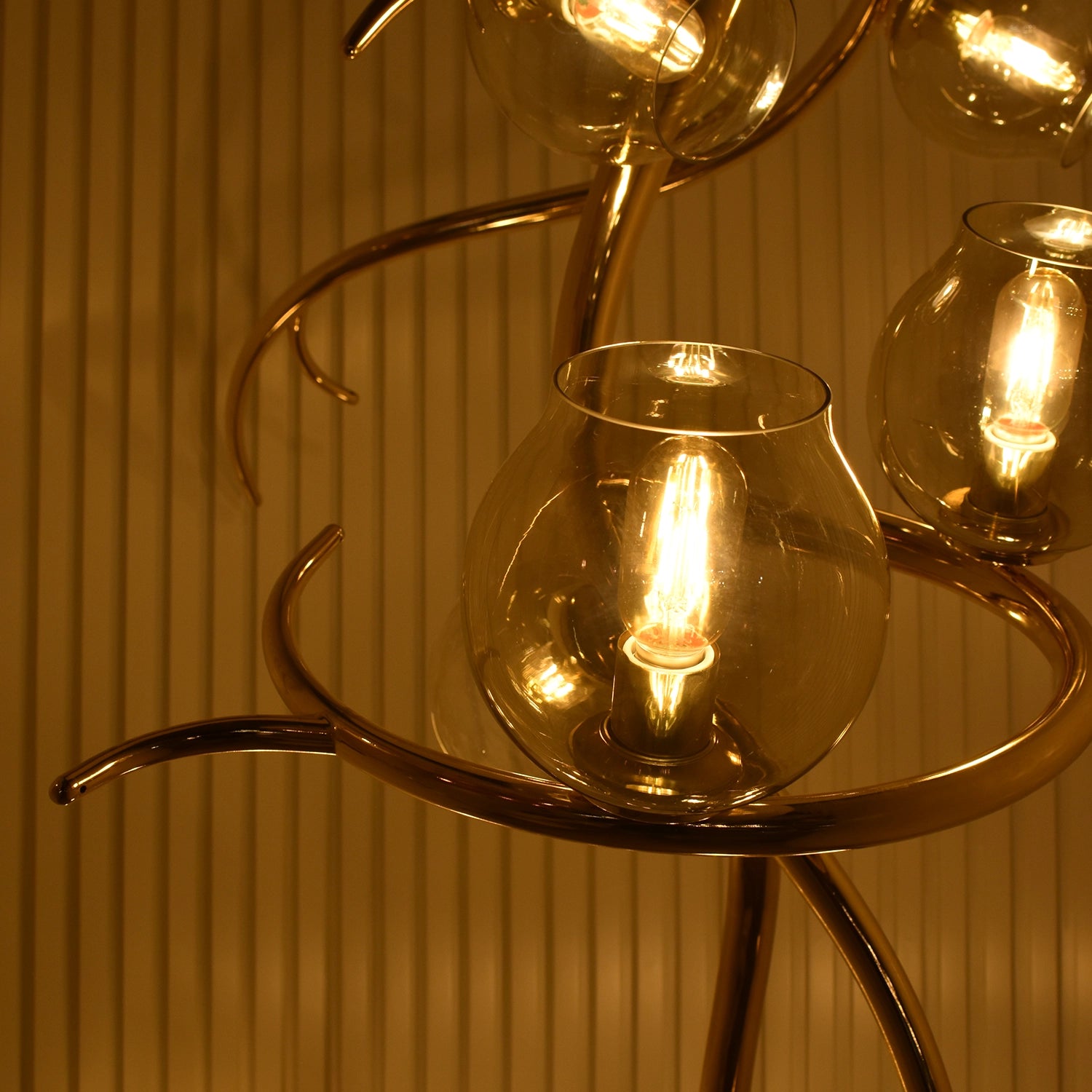 Orion Fall Luxury Vertical Spire Chandelier