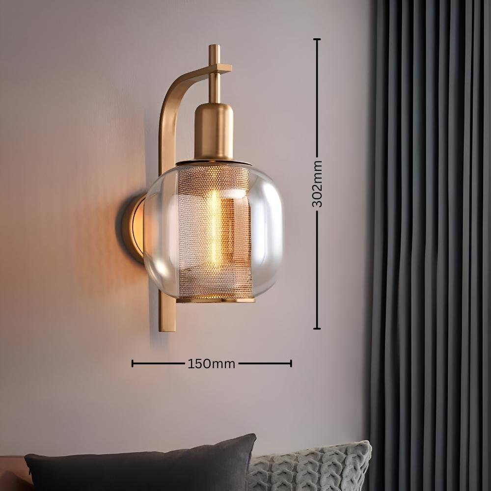 Vintage Aura Brass Wall Light