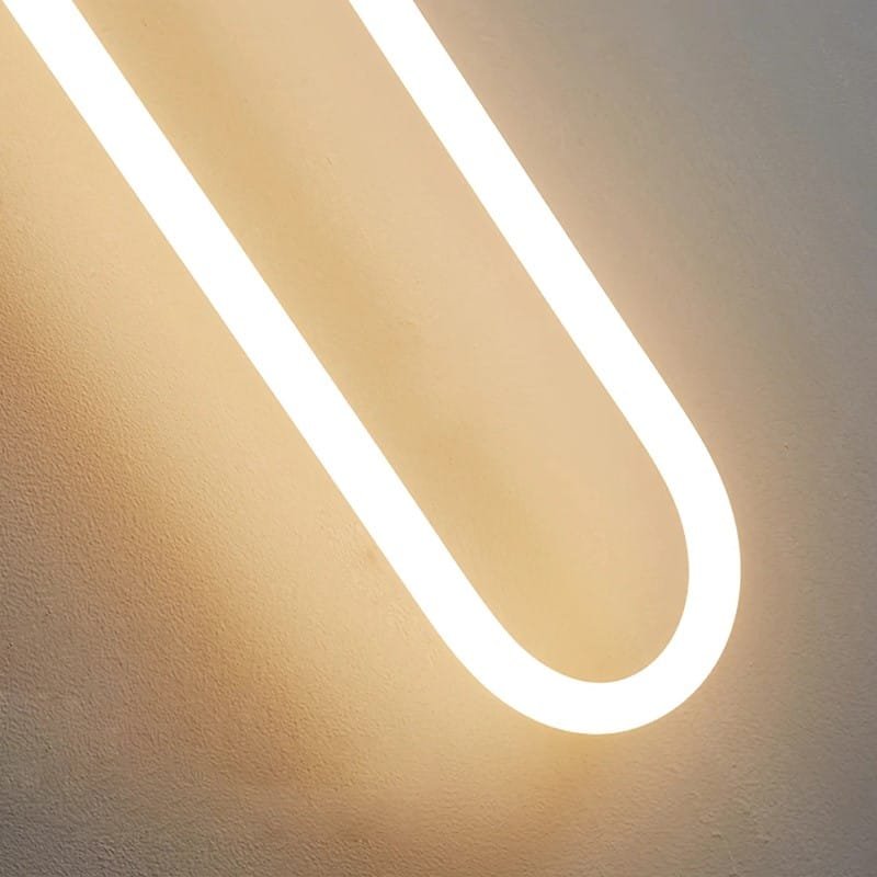 The Oval Linear Gold Pendant