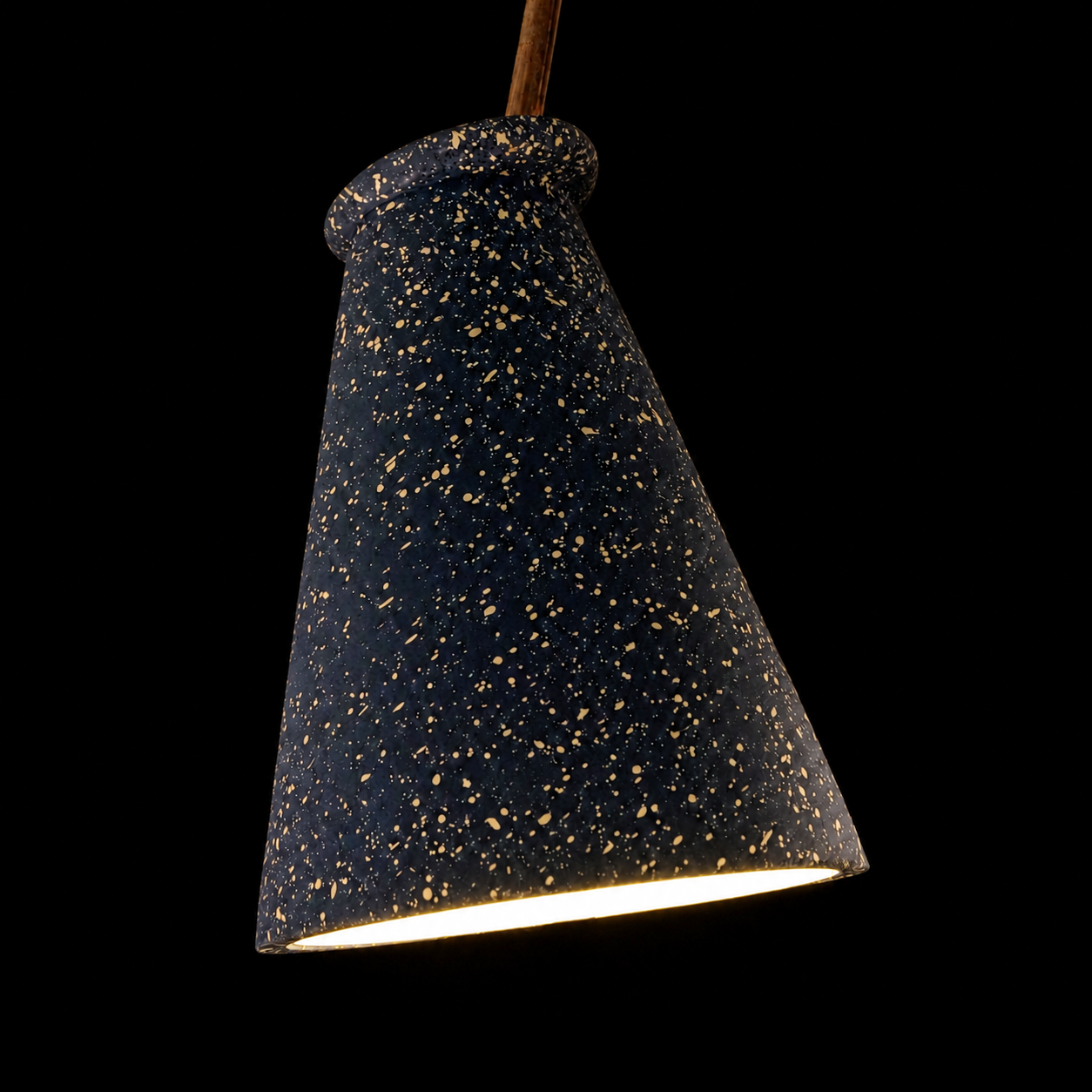 Noire Speckle Pendant