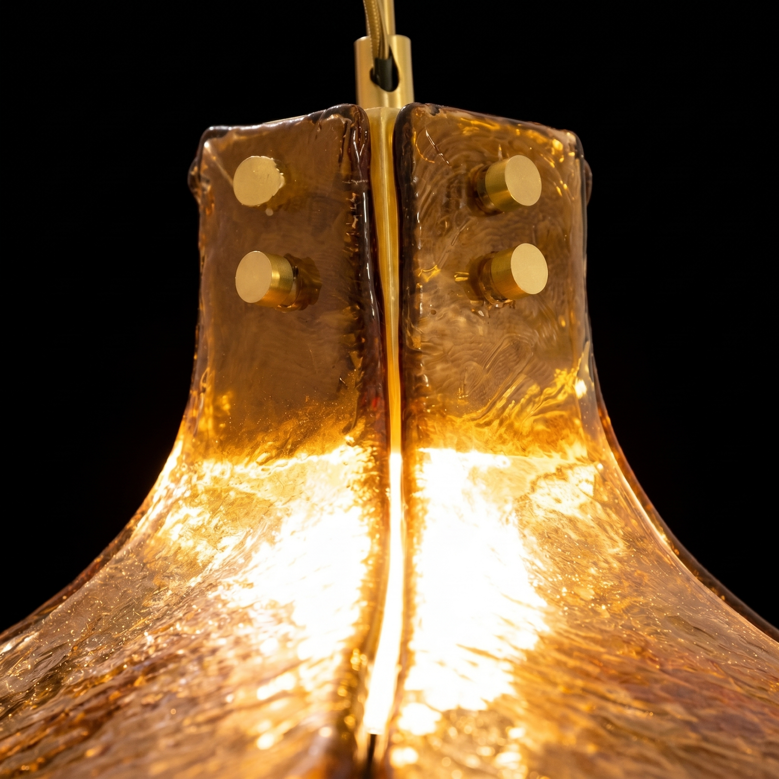 Aurenthia MoltenPetal Glass Pendant Light