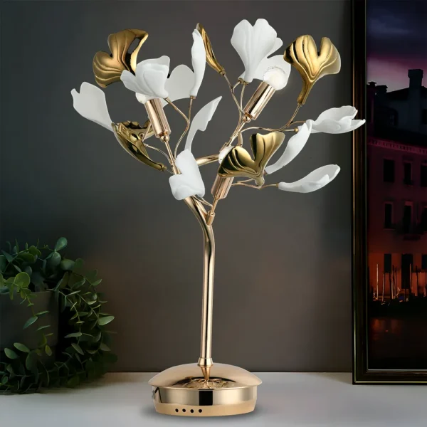Cluster Uncurved Ceramic Table Lamp
