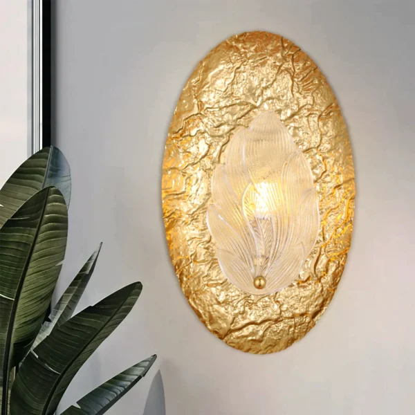 Aura Foliage - Luxury Gold Leaf Wall Sconce